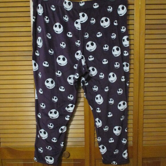 Disney pajama bottoms Jack Skellington deep purple, soft & stretchy size 3x - Picture 4 of 5